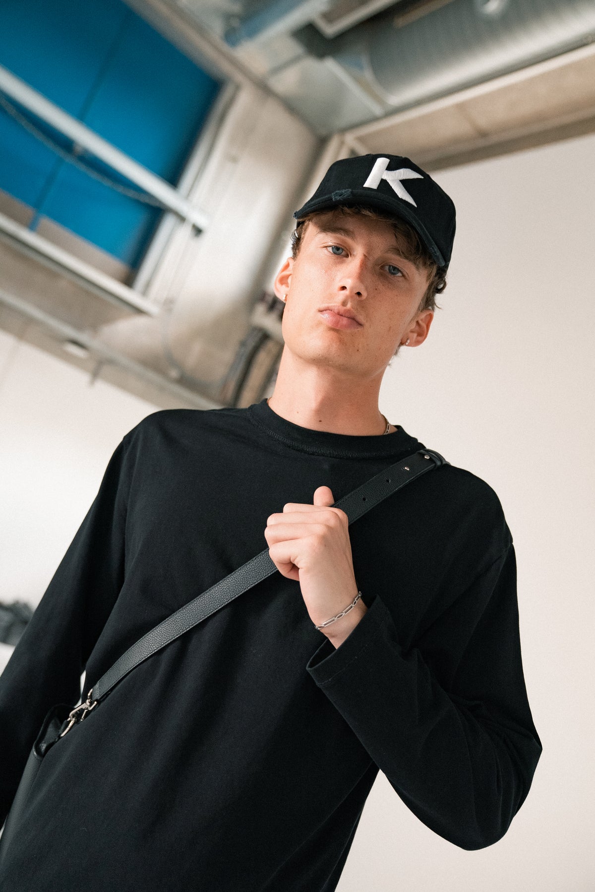 krew cap in black