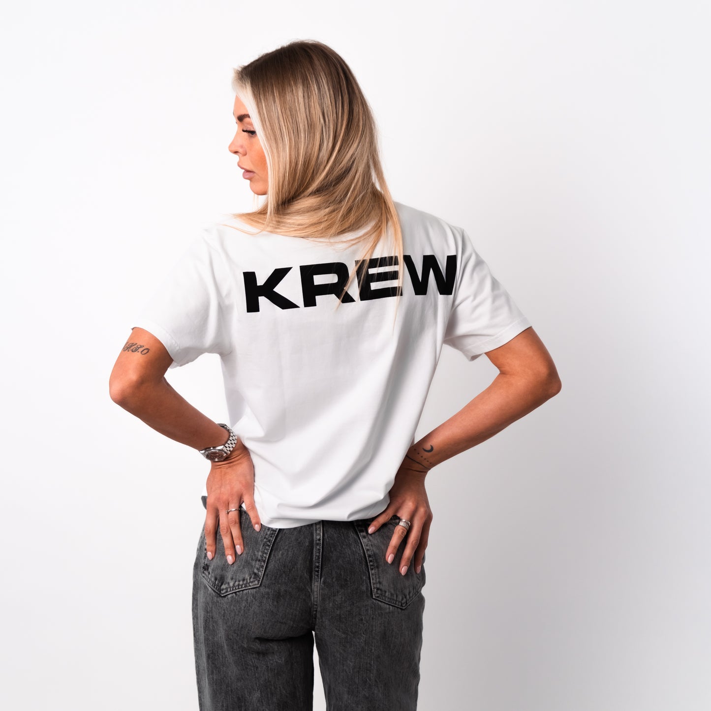 WHITE KREW TEE